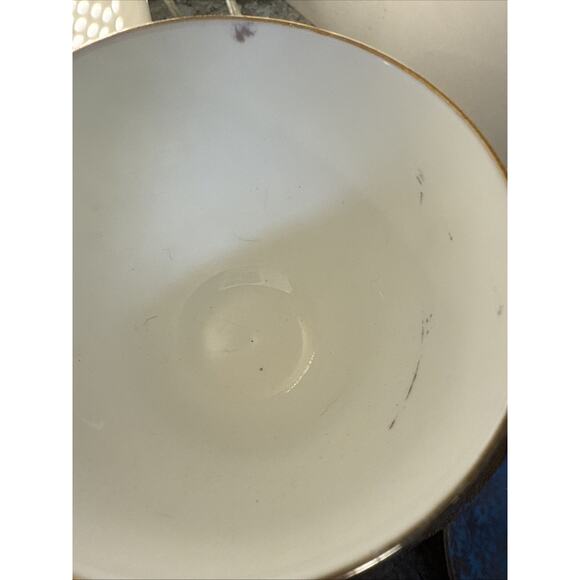 George Jones & Sons JON158 England Tea Cup/Saucer Gold Floral Lace Footed RARE 2 - Picture 11 of 15